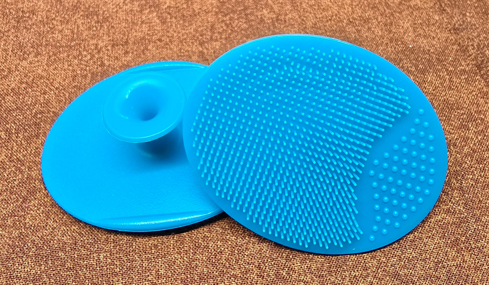 Facial Scrubbers