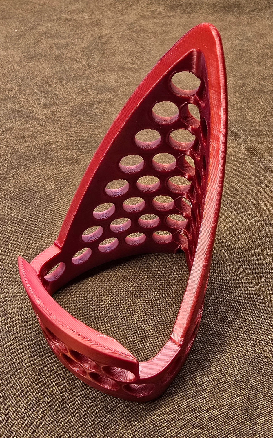3D-Printed Geometric Cell Phone Stand