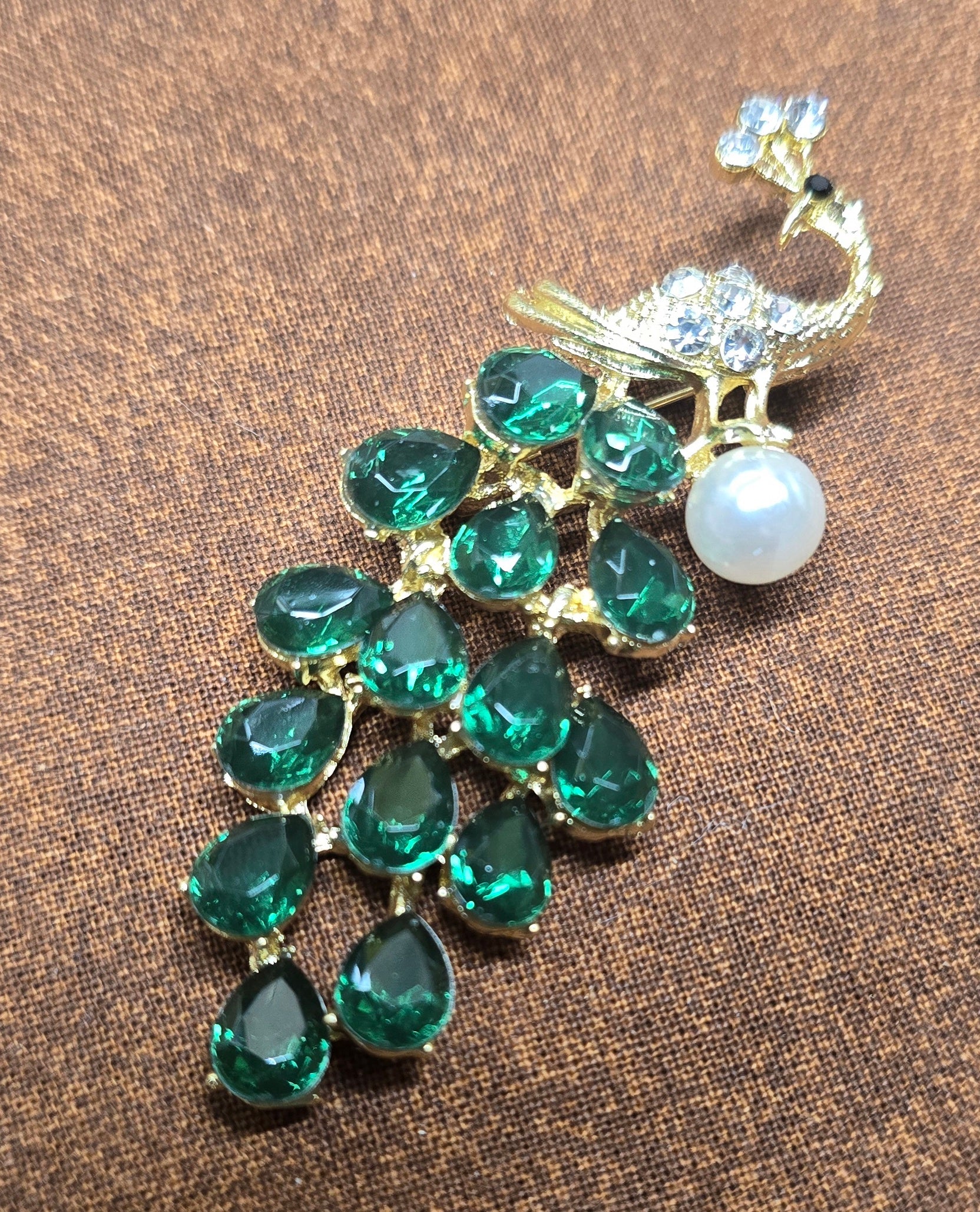 Vintage Rhinestone Brooch