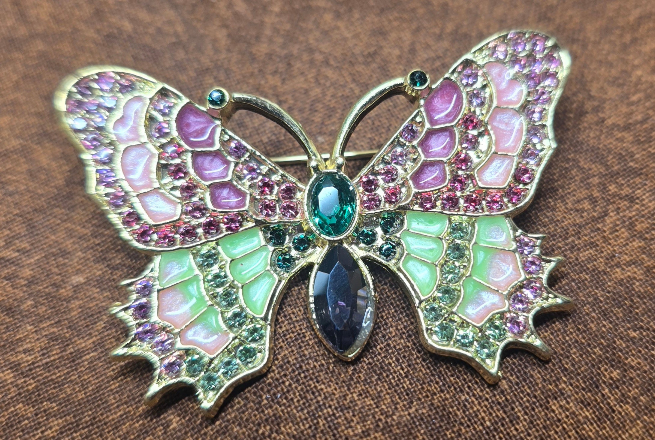 Vintage Rhinestone Brooch